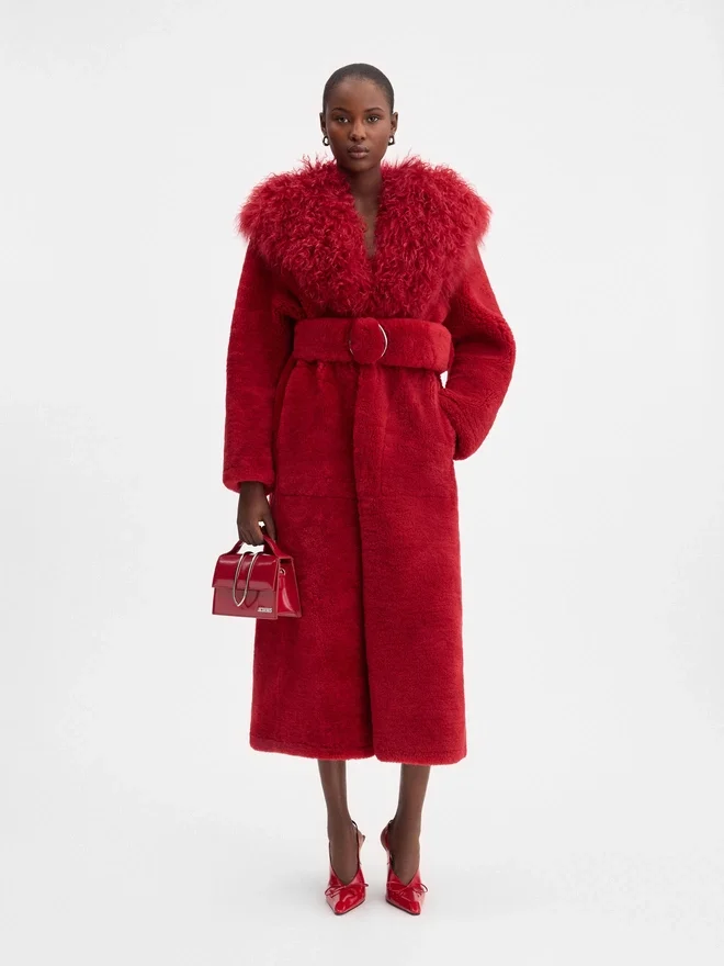 The Pilou long coat Shearling long coat The Pilou long coat Shearling long coat