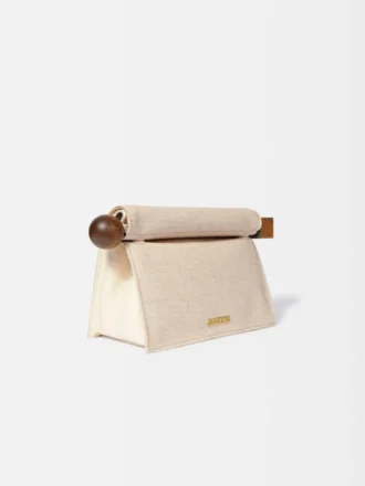 The Rond Carré clutch Take-out clutch