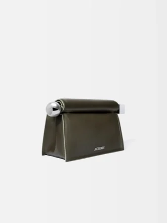 The Rond Carré clutch Take-out clutch