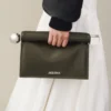 The Rond Carré clutch Take-out clutch