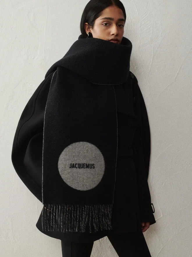 The Rond Carré scarf Jacquard logo scarf The Rond Carré scarf Jacquard logo scarf