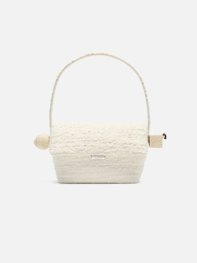 The Rond Carré Shoulder bag with flap The Rond Carré Shoulder bag with flap