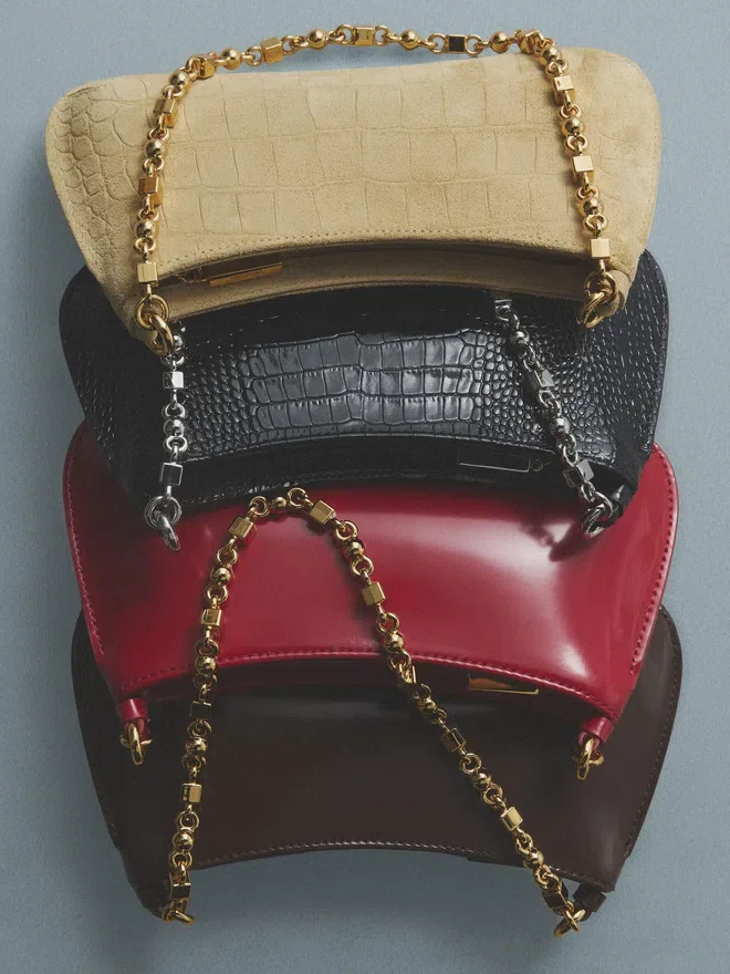 The small Bisou Chaine Small shoulder bag The small Bisou Chaine Small shoulder bag