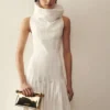 The small Rond Carré clutch Mini take-away pouch bag