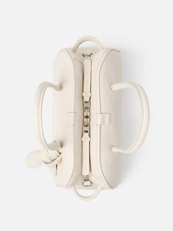 The small Turismo Small soft bowling bag The small Turismo Small soft bowling bag