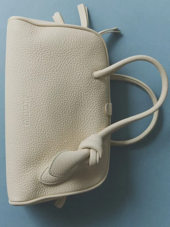 The small Turismo Small soft bowling bag The small Turismo Small soft bowling bag
