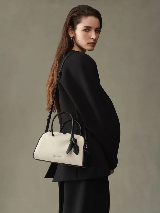 The small Turismo Small soft bowling bag The small Turismo Small soft bowling bag
