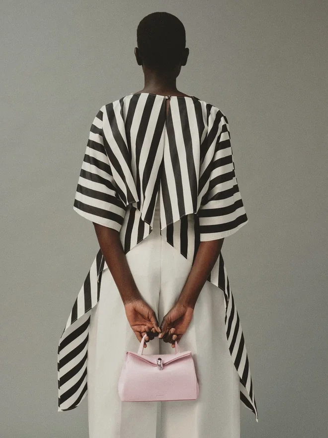 The small Valérie Small folded bag The small Valérie Small folded bag