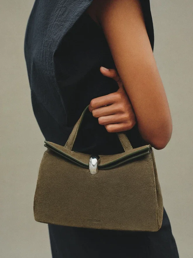 The small Valérie Small folded bag The small Valérie Small folded bag