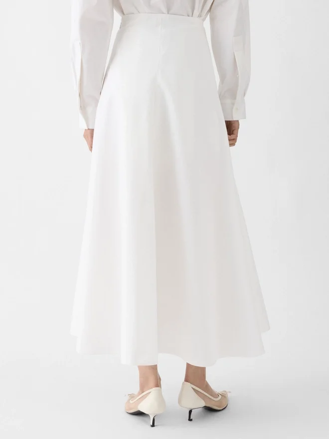 The Triangle skirt Flared maxi skirt The Triangle skirt Flared maxi skirt