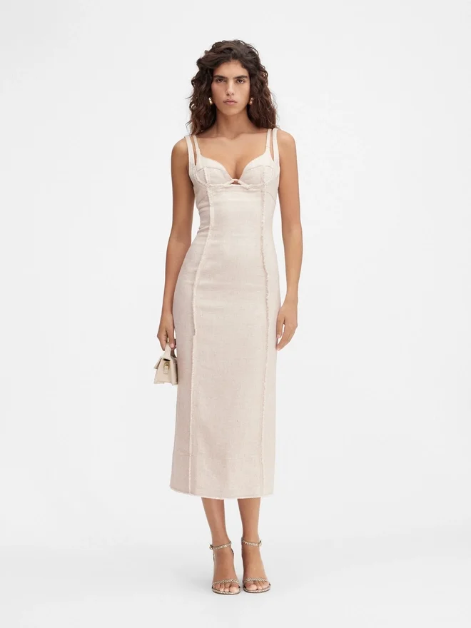 The Valérie dress Frayed fitted dress The Valérie dress Frayed fitted dress