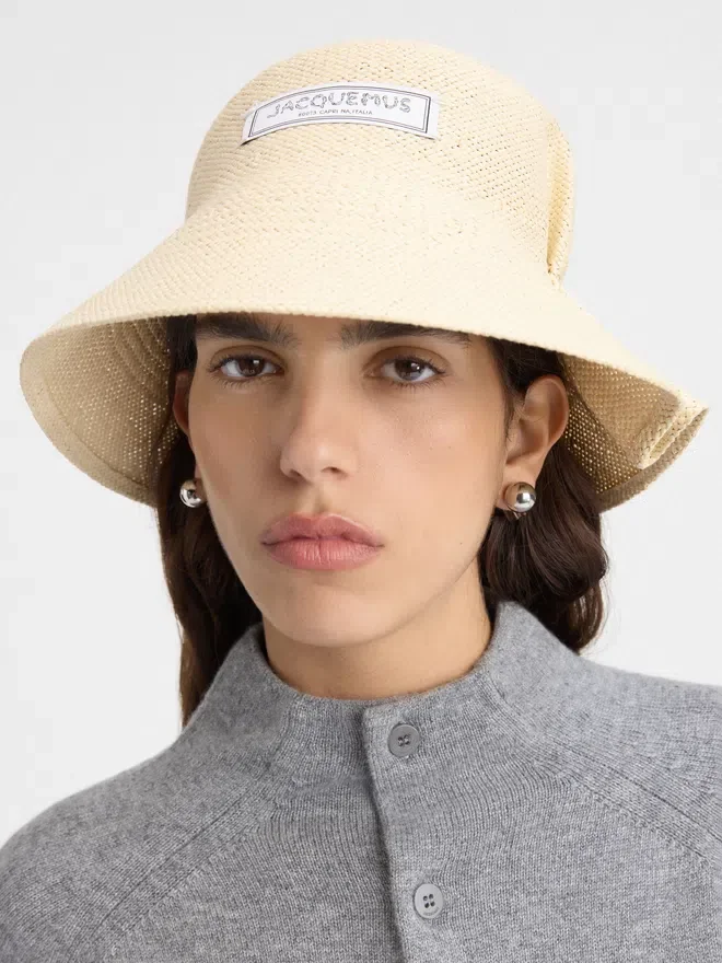 The Vela hat Folded raffia bucket hat The Vela hat Folded raffia bucket hat