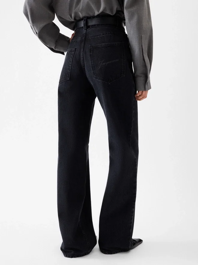 The wide de-Nîmes denim pants Oversized jeans The wide de-Nîmes denim pants Oversized jeans