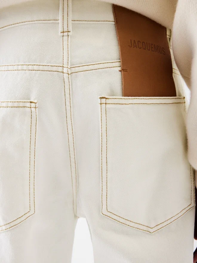 The wide de-Nîmes denim pants Oversized jeans The wide de-Nîmes denim pants Oversized jeans